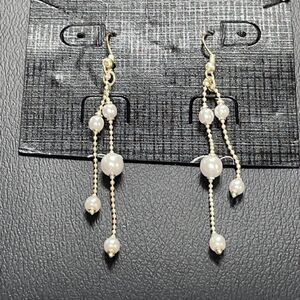 NEW Premier Designs PEARL EARRINGS